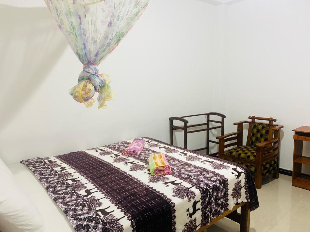 Lavendra Guset House Otel Nallathanniya Dış mekan fotoğraf