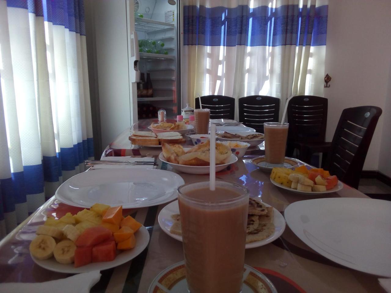 Lavendra Guset House Otel Nallathanniya Dış mekan fotoğraf